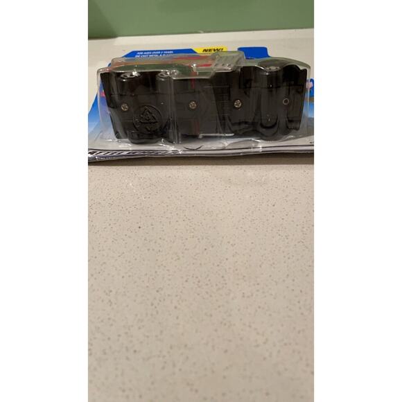 HOT WHEELS HAULERS WATER TANKER LIMITED EDITION 89290 - Picture 4 of 4